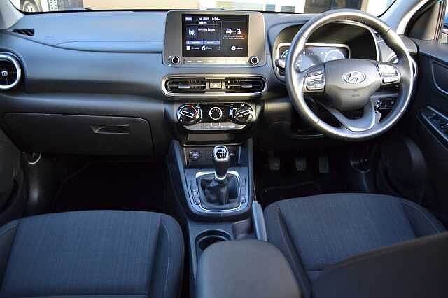 Hyundai KONA 1.0 TURBO SE CONNECT, EXCELLENT EXAMPLE OF THIS EVER POPULAR SUV