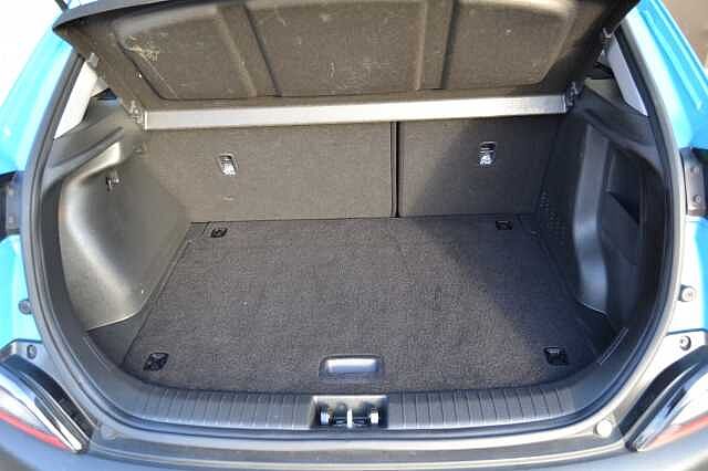 Hyundai KONA 1.0 TURBO SE CONNECT, EXCELLENT EXAMPLE OF THIS EVER POPULAR SUV