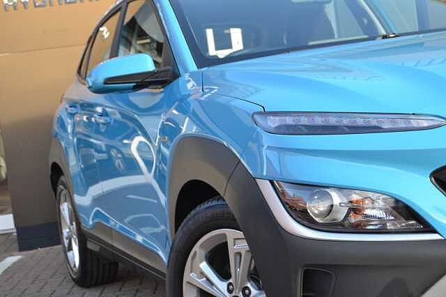 Hyundai KONA 1.0 TURBO SE CONNECT, EXCELLENT EXAMPLE OF THIS EVER POPULAR SUV