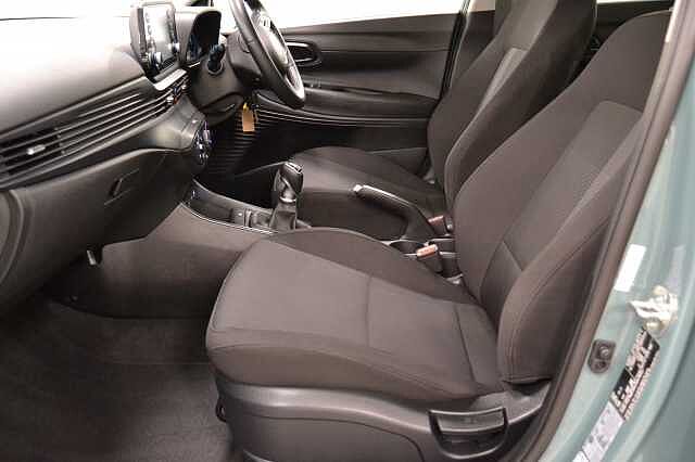 Hyundai i20 1.0T GDI ADVANCE 5 DOOR, ANOTHER STUNNING HYUNDAI APPROVED CHERISHED I20