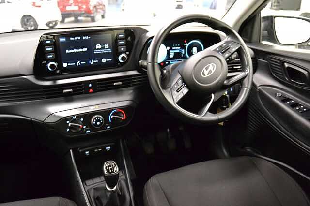 Hyundai i20 1.0T GDI ADVANCE 5 DOOR, ANOTHER STUNNING HYUNDAI APPROVED CHERISHED I20