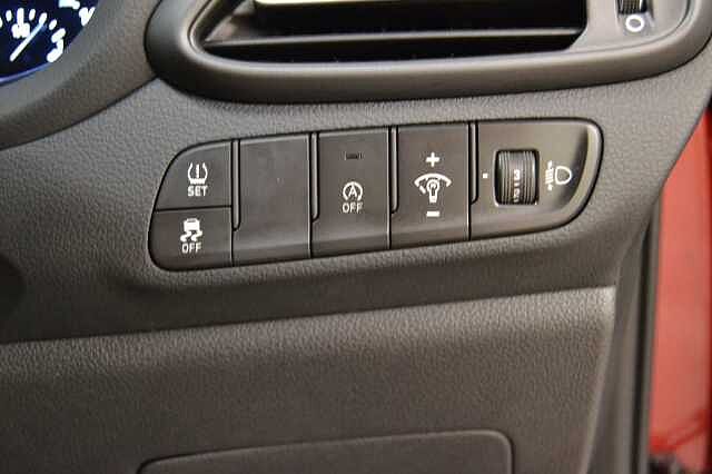 Hyundai i30 1.0T GDI SE CONNECT, DON'T MISS THIS POPULAR FAMILY HATCH