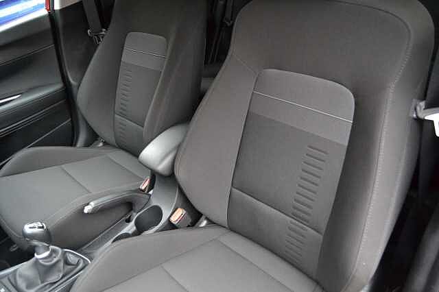 Hyundai BAYON 1.0 TGDI PREMIUM, HEATED SEATS & STEERING WHEEL, NAV, CAMERA & CRUISE