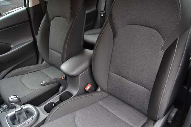 Hyundai i30 1.0T GDi SE CONNECT, 1ST CLASS MINT CONDITION EXAMPLE