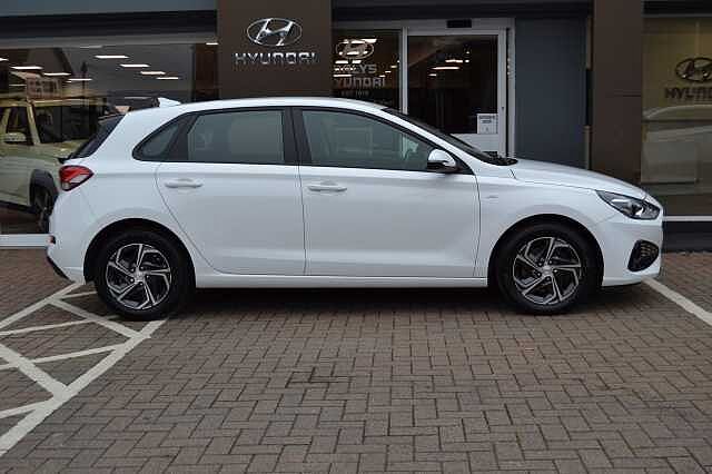 Hyundai i30 1.0T GDi SE CONNECT, 1ST CLASS MINT CONDITION EXAMPLE
