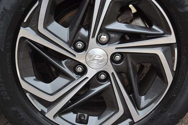 Hyundai i30 1. 0  TGDI SE CONNECT, ANOTHER 1ST CLASS EXAMPLE