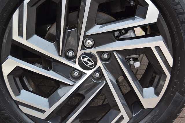 Hyundai TUCSON 1.6T SELF CHARGING HYBRID ULTIMATE AUTO, RARE EXAMPLE OF THIS RANGE TOPPER