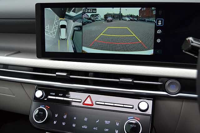 Hyundai TUCSON 1.6T SELF CHARGING HYBRID ULTIMATE AUTO, RARE EXAMPLE OF THIS RANGE TOPPER