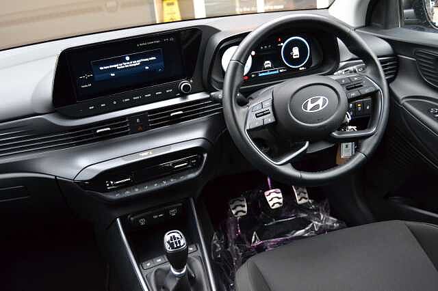 Hyundai BAYON 1.0 TGDI PREMIUM, HYUNDAI APPROVED IN AS NEW CONDITION