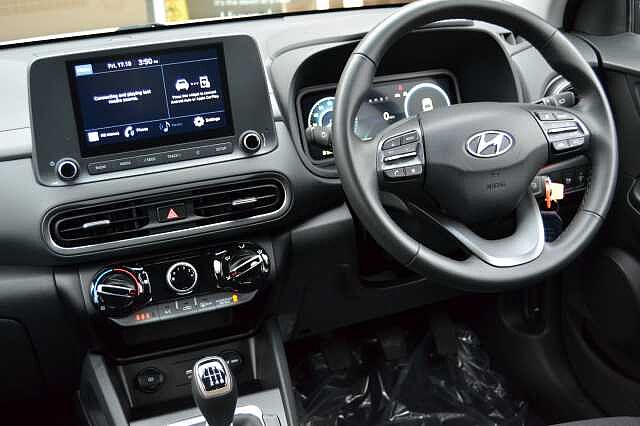 Hyundai KONA 1.0 TGDI SE CONNECT, EXCELLENT CONDITION THROUGHOUT