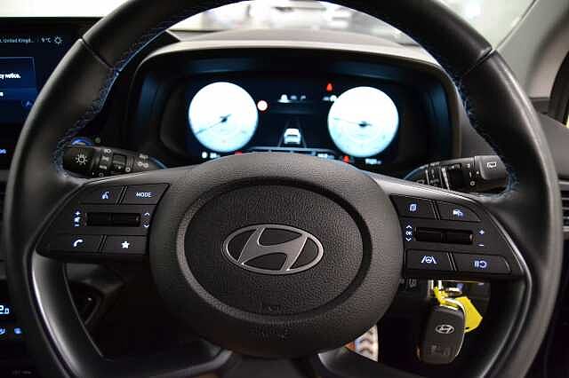 Hyundai BAYON 1.0 TGDI PREMIUM, SUPERB CONDITION AND HYUNDAI H PROMISE APPROVED