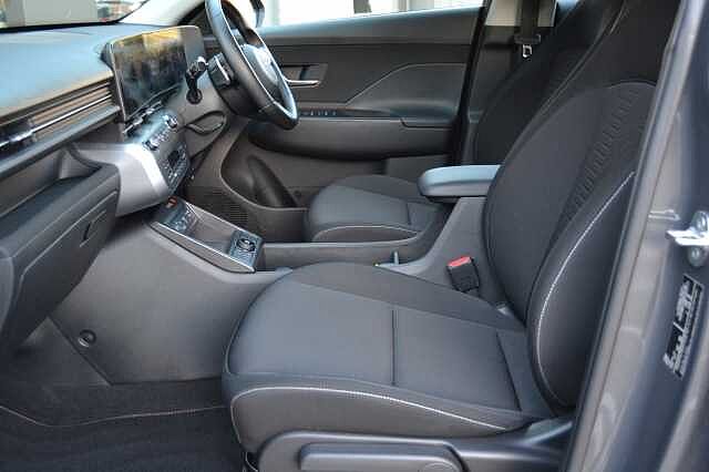 Hyundai KONA 65 KWH ELECTRIC ADVANCE AUTO, SUPERB CAR WITH 7 YEAR BATTERY WARRANTY