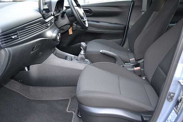 Hyundai i20 1.0T GDI ADVANCE, SUPERB EXAMPLE, 2025 REGISTERED