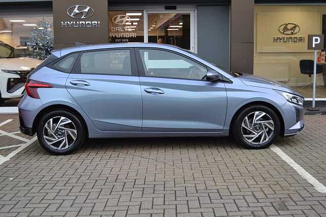 Hyundai i20 1.0T GDI ADVANCE, SUPERB EXAMPLE, 2025 REGISTERED