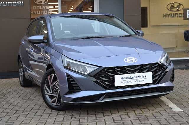 Hyundai i20 1.0T GDI ADVANCE, SUPERB EXAMPLE, 2025 REGISTERED