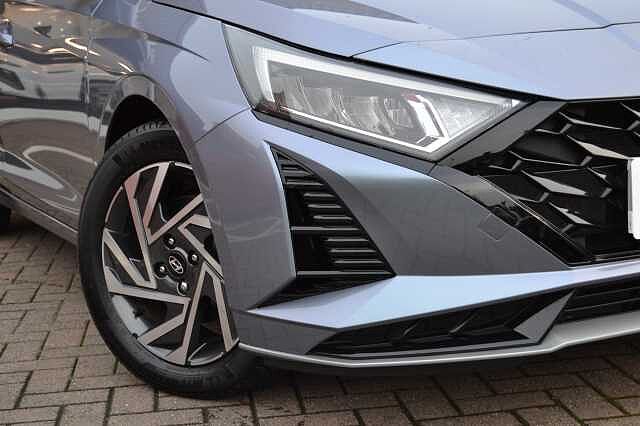 Hyundai i20 1.0T GDI ADVANCE, SUPERB EXAMPLE, 2025 REGISTERED