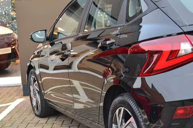 Hyundai i20 1.0T GDI ADVANCE, EXCELLENT CONDITION THROUGHOUT THIS 2025 POPULAR HATCH