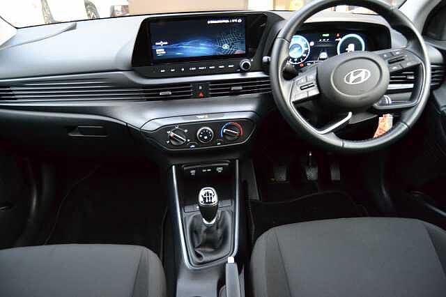 Hyundai i20 1.0T GDI ADVANCE, EXCELLENT CONDITION THROUGHOUT THIS 2025 POPULAR HATCH