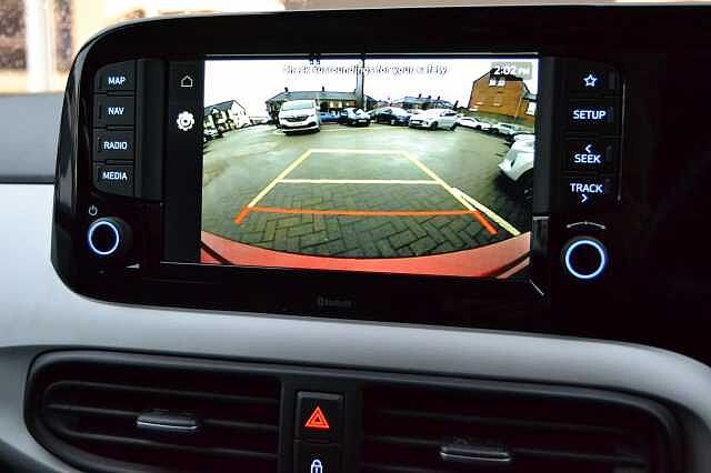 Hyundai i10 1.0 PREMIUM NAV, PHENOMENAL CONDITION WITH ONLY 7,503 MILES