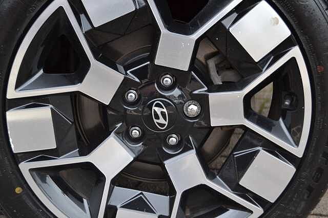 Hyundai KONA 65KW ULTIMATE AUTO ELECTRIC, TOP OF THE LINE KONA WARRANTED UNTIL 2029 TOO!!!