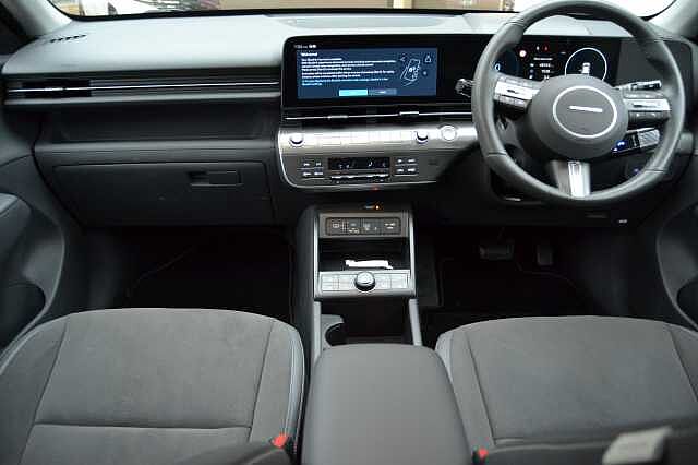 Hyundai KONA 65KW ULTIMATE AUTO ELECTRIC, TOP OF THE LINE KONA WARRANTED UNTIL 2029 TOO!!!