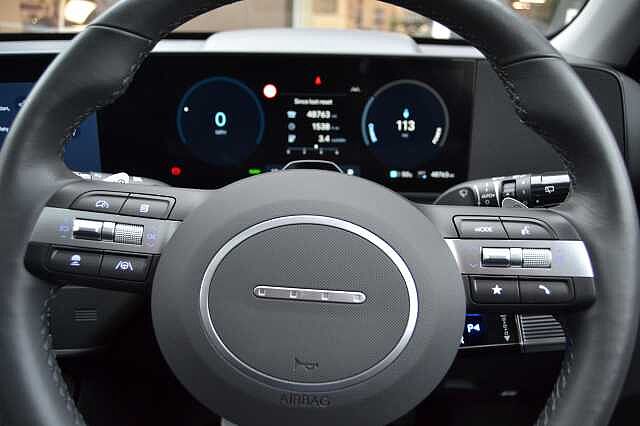 Hyundai KONA 65KW ULTIMATE AUTO ELECTRIC, TOP OF THE LINE KONA WARRANTED UNTIL 2029 TOO!!!