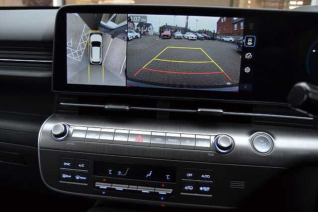 Hyundai KONA 65KW ULTIMATE AUTO ELECTRIC, TOP OF THE LINE KONA WARRANTED UNTIL 2029 TOO!!!