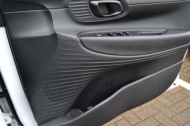 Hyundai i20 1.0 TGDI ADVANCE, DON'T MISS THIS HYUNDAI APPROVED 2025 REG NEW MODEL