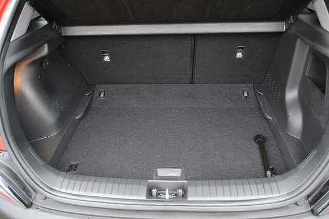 Hyundai KONA 1.0 TGDI SE CONNECT, SUPERB CONDITON WITH CAMERA AND CARPLAY