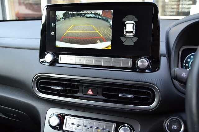 Hyundai KONA 64KWH ELECTRIC PREMIUM AUTO IN FIRST CLASS CONDITION, 5 YEAR WARRANTY AVAILABLE