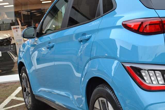 Hyundai KONA ELECTRIC 64KWH AUTO ULTIMATE, PHENOMENAL EXAMPLE WITH UP TO 5 YEAR WARRANTY