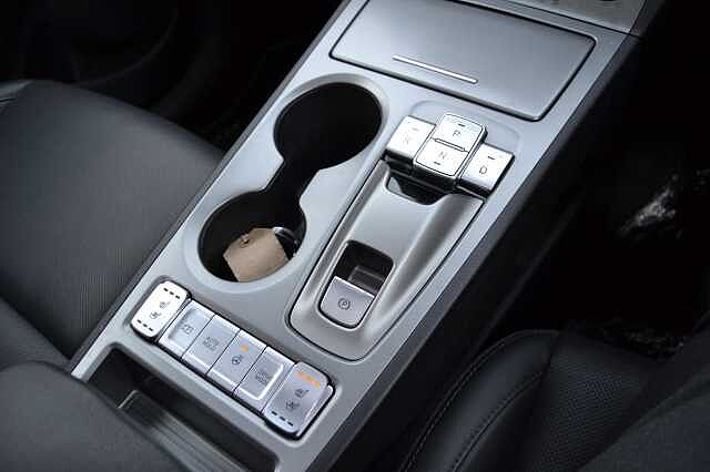 Hyundai KONA ELECTRIC 64KWH ULTIMATE AUTO, STUNNING EXAMPLE