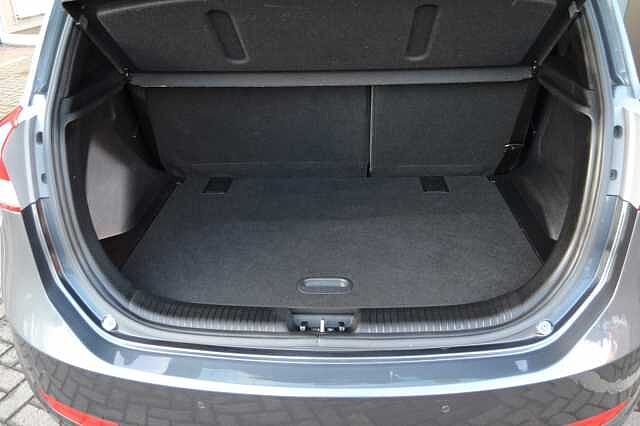 Hyundai Ix20 1.4 SE 5 DOOR, FIRST CLASS CONDITION WITH ONLY 29,129 MILES!!