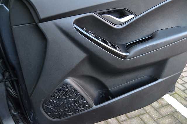 Hyundai Ix20 1.4 SE 5 DOOR, FIRST CLASS CONDITION WITH ONLY 29,129 MILES!!