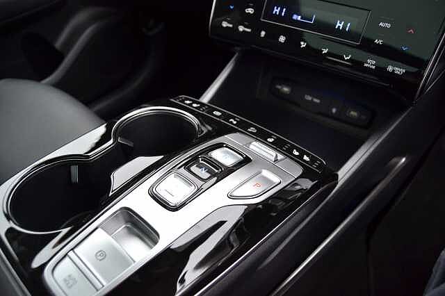 Hyundai TUCSON 1.6 TGDI SELF CHARGING HYBRID AUTO ULTIMATE, TOP OF RANGE TUCSON