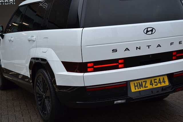 Hyundai SANTA FE 1.6 T CALLIGRAPHY AUTO SELF CHARGING HYBRID, TOP OF THE RANGE JEEP