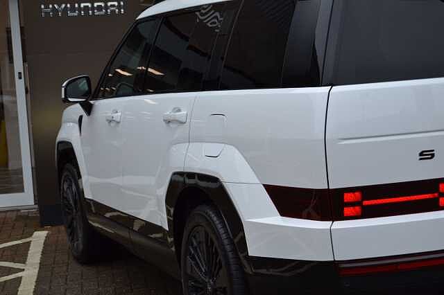 Hyundai SANTA FE 1.6 T CALLIGRAPHY AUTO SELF CHARGING HYBRID, TOP OF THE RANGE JEEP