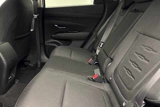 Hyundai TUCSON 1.6T Advance 5dr