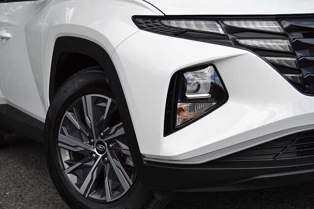 Hyundai TUCSON 1.6 TGDI SE CONNECT, SUPERB UNBLEMISHED EXAMPLE WITH ONLY 3970 MILES