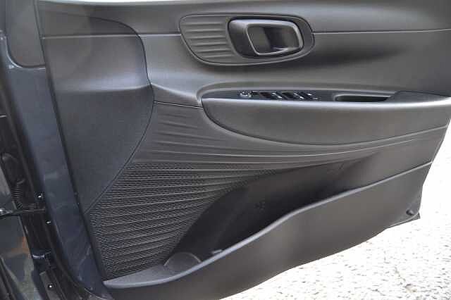 Hyundai i20 1.0 TGDI ADVANCE, DELIVERY MILES, AS NEW CONDITION