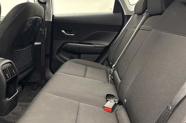 Hyundai KONA 1.6T 138 Advance 5dr