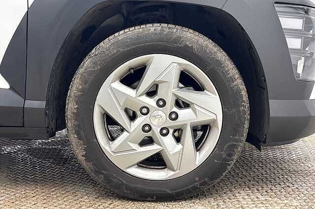 Hyundai KONA 1.6T 138 Advance 5dr