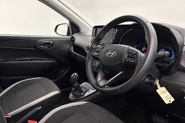 Hyundai i10 1.0 [63] Advance 5dr Auto [Nav]