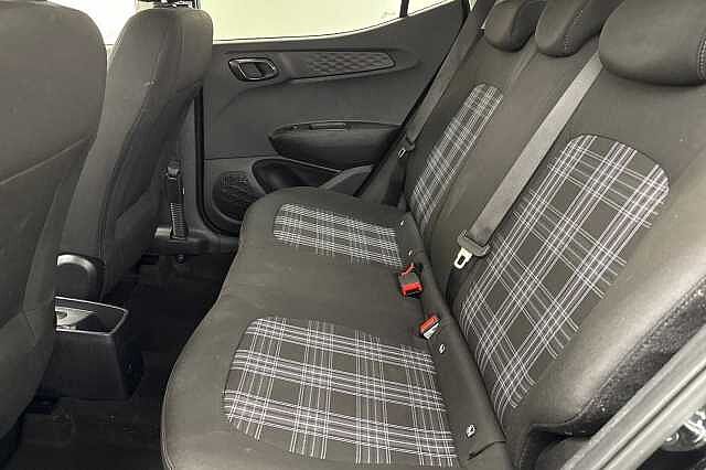 Hyundai i10 1.0 [63] Premium 5dr Auto [Nav]