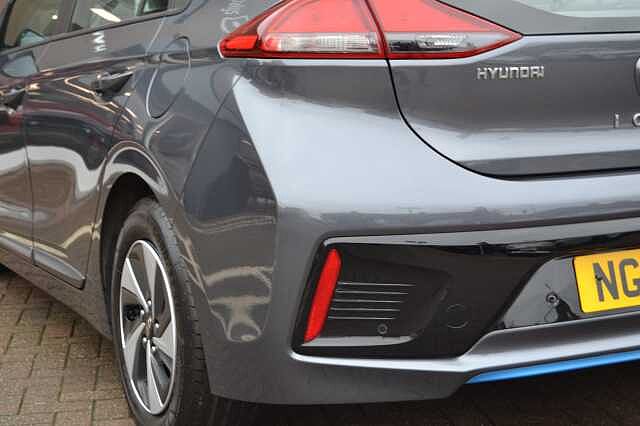 Hyundai IONIQ 1.6 GDI SE SELF CHARGING HYBRID AUTO Micron Grey