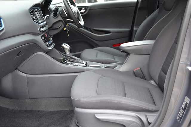 Hyundai IONIQ 1.6 GDI SE SELF CHARGING HYBRID AUTO Micron Grey