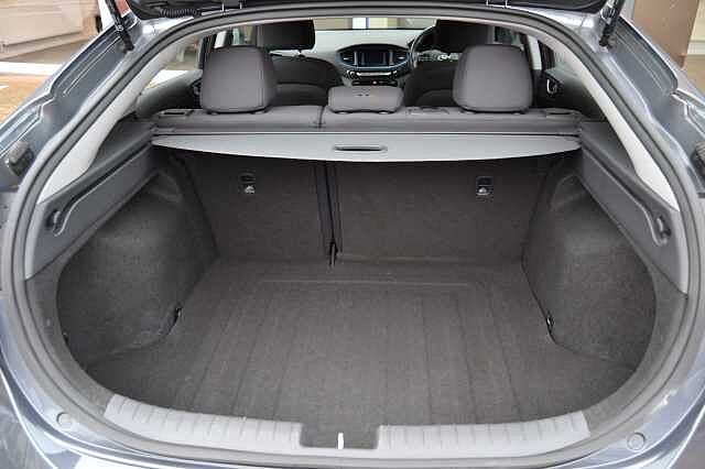Hyundai IONIQ 1.6 GDI SE SELF CHARGING HYBRID AUTO Micron Grey