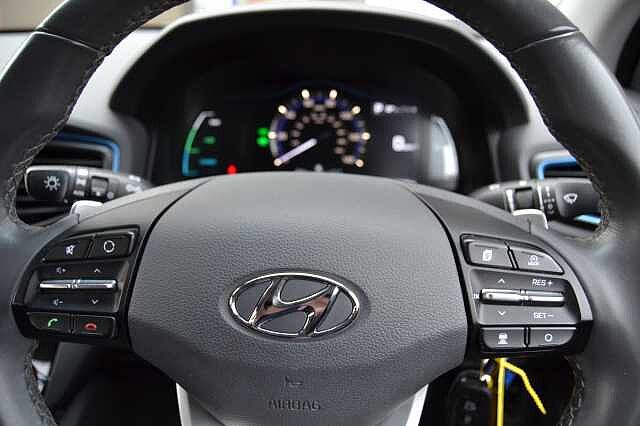 Hyundai IONIQ 1.6 GDI SE SELF CHARGING HYBRID AUTO Micron Grey