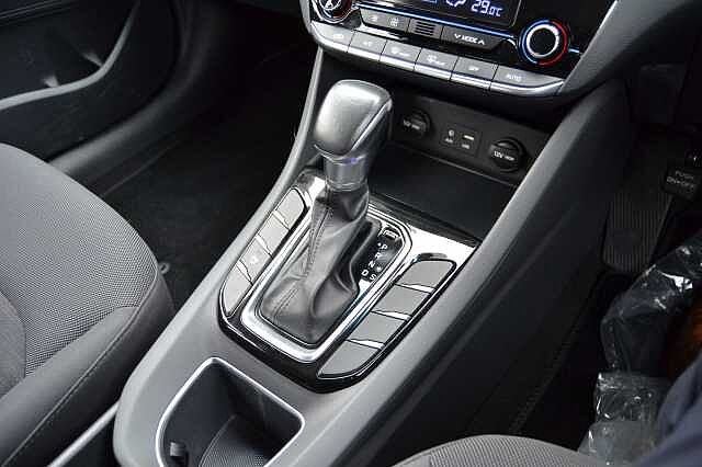 Hyundai IONIQ 1.6 GDI SE SELF CHARGING HYBRID AUTO Micron Grey