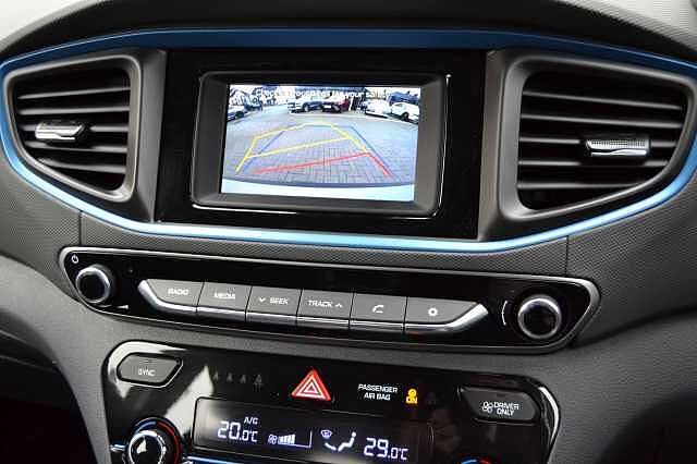 Hyundai IONIQ 1.6 GDI SE SELF CHARGING HYBRID AUTO Micron Grey